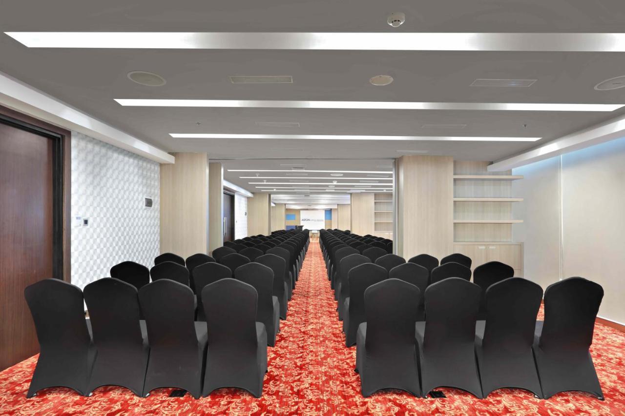 ג'קרטה Aston Kartika Grogol Hotel & Conference Center מראה חיצוני תמונה