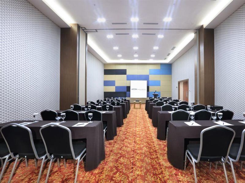 ג'קרטה Aston Kartika Grogol Hotel & Conference Center מראה חיצוני תמונה